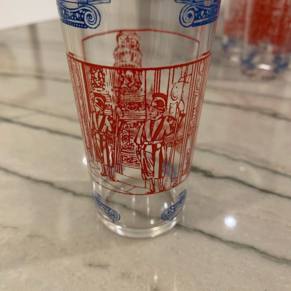 Italian Glassware juice set (11) - Picture 7 of 15